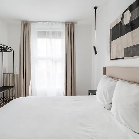 Parisien - Design - 4 Couchages * פריז